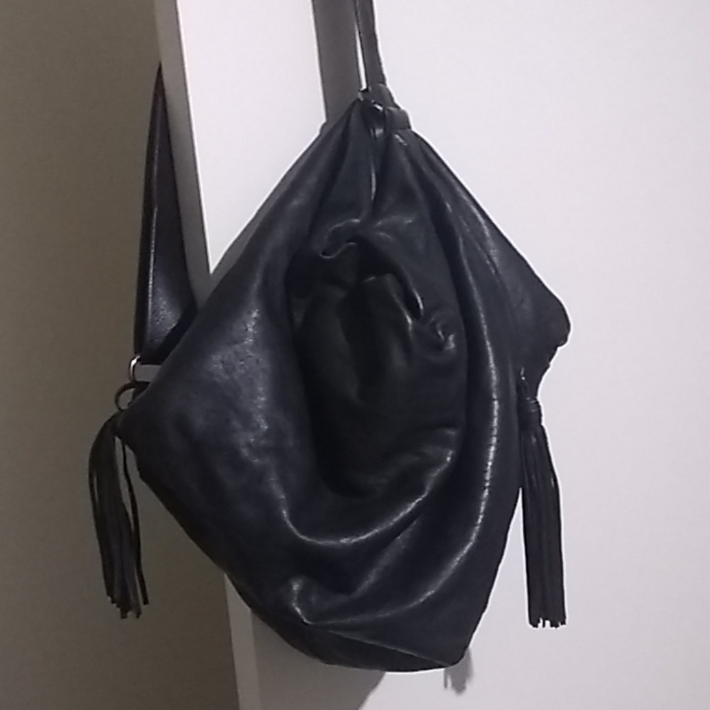 black cross body leather bag